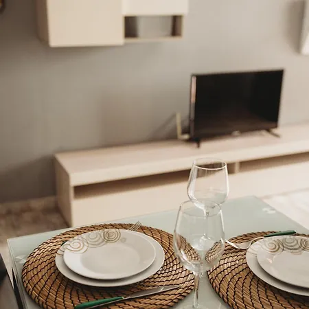 Simon House Cristianos *