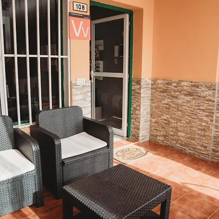 Simon House Cristianos شاليه لوس كريستيانوس