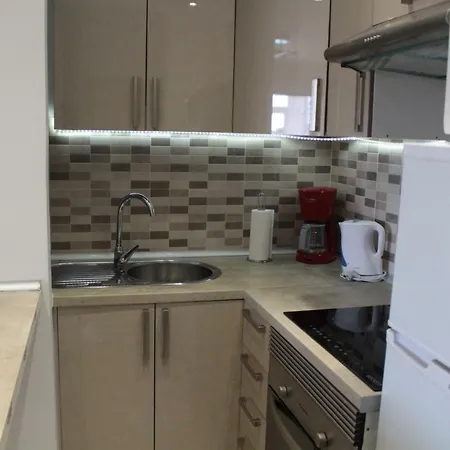 Simon House Cristianos * لوس كريستيانوس